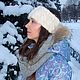 Повязка на голову «Белый Пушистик» из собачьей шерсти .
Ручное прядение. Ручное вязание.
