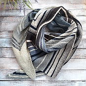 Woven square scarf