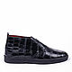 Дезерты из кожи крокодила с двумя отверстиями. Дезерты. Croc-Shoes. Интернет-магазин Ярмарка Мастеров.  Фото №2