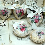 Сувениры и подарки handmade. Livemaster - original item Pendants Valentines Christmas Tree Toys Hearts Medallions Roses. Handmade.