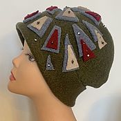 Аксессуары handmade. Livemaster - original item Olive-colored cap with a lapel. Handmade.