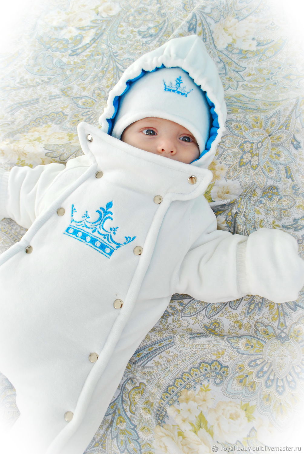 Теплые костюмы для новорожденных
