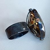Кольцо серебряное с нефритом