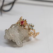 Серебряное кольцо "МОРАНА" с сапфиром и алмазом Херкимера