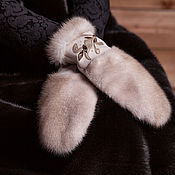 Аксессуары handmade. Livemaster - original item Mittens with mink. Fur mittens. Mitten made of mink.. Handmade.