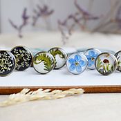 Set of jewelry with real flowers in resin 