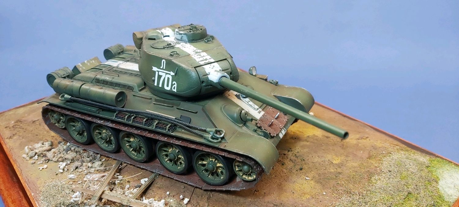 Танк Т-34-85 1/35 в интернет-магазине на Ярмарке Мастеров | Модели,  Краснодар - доставка по России. Товар продан.