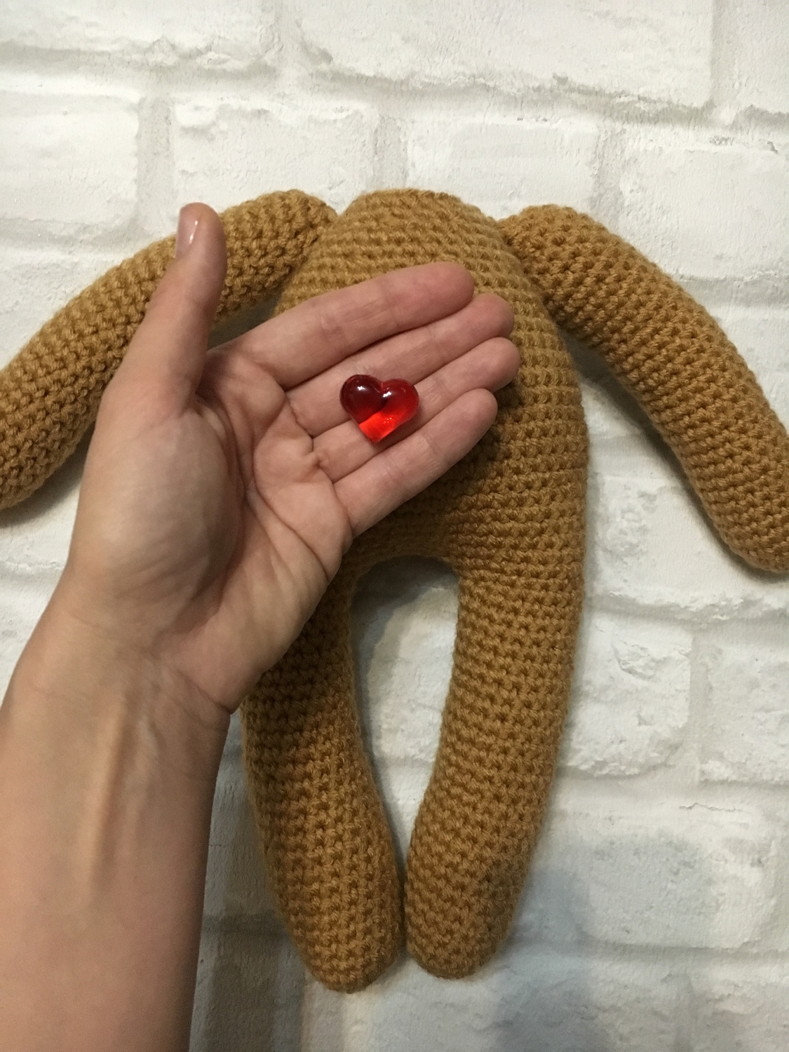 В каждой игрушке есть маленькое сердечко!)