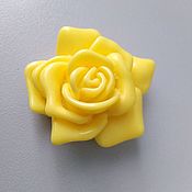 Материалы для творчества handmade. Livemaster - original item Yellow rose. pendant bead 3,5h4.  cm. Handmade.