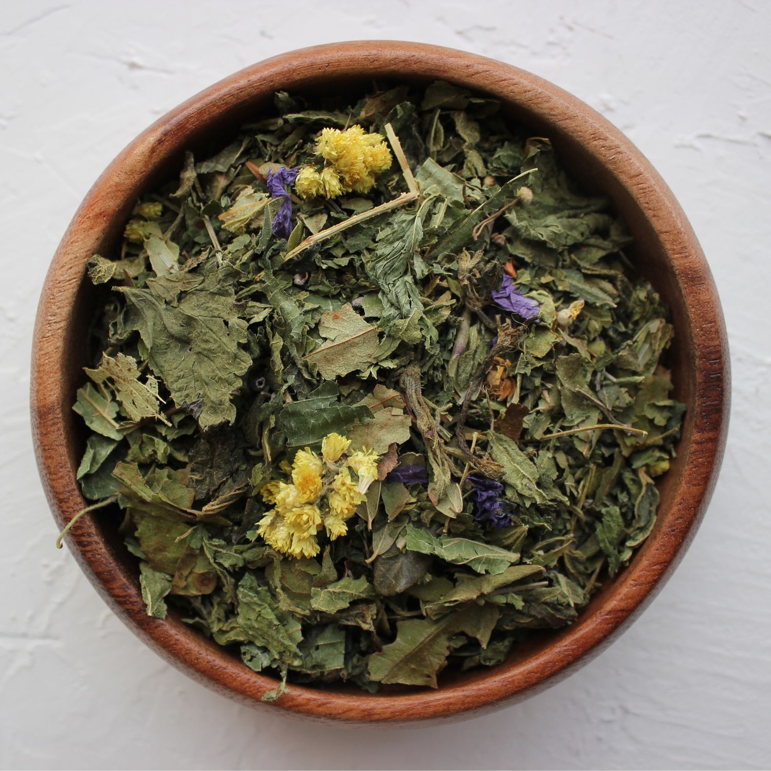 Настоенный или настоянный чай. Травяной чай. Травы для чая. Лечебные травы для чая. Чайный сбор из трав.