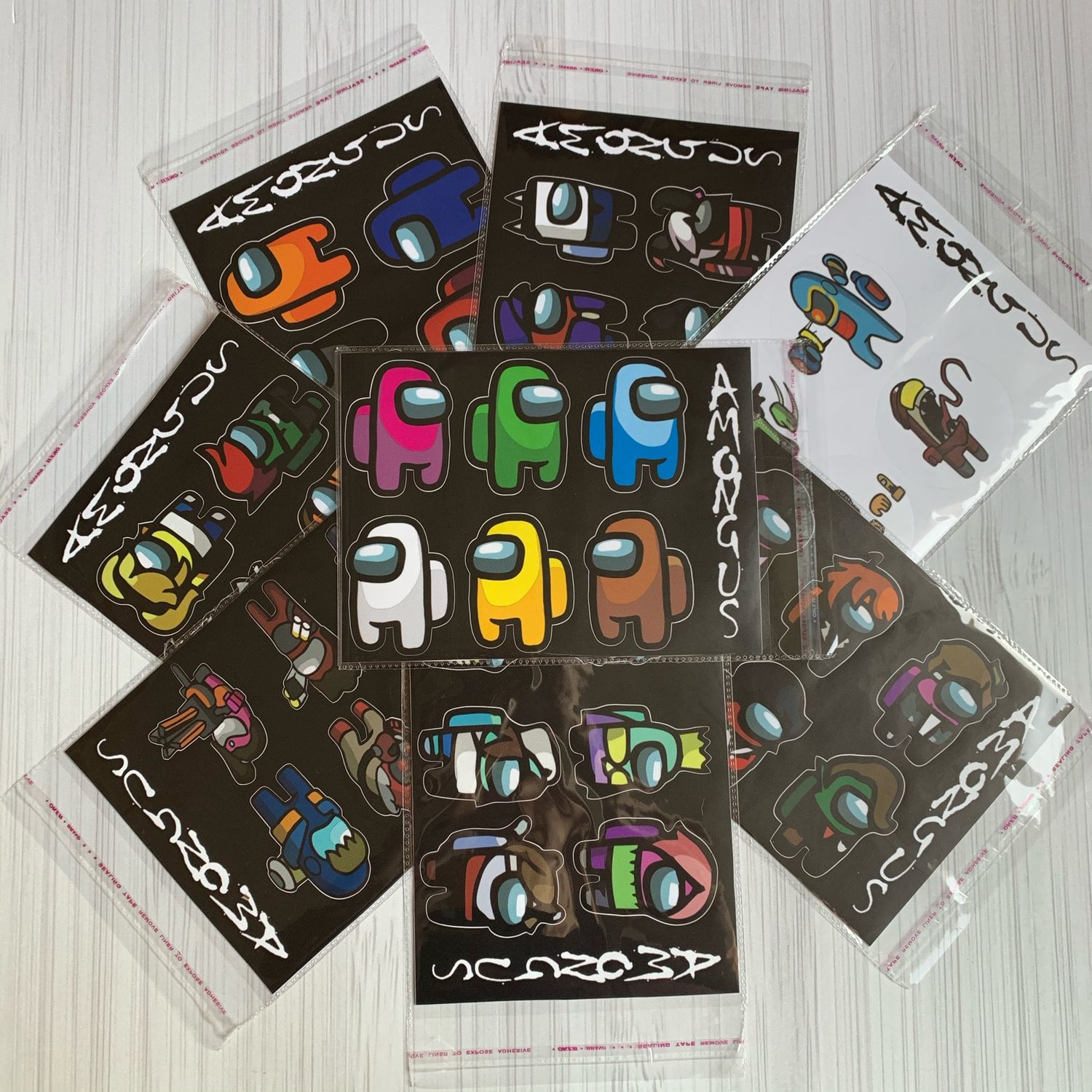 Наклейки Among Us – заказать на Ярмарке Мастеров – MREO6RU | Стикеры ...