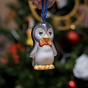 Сувениры и подарки handmade. Livemaster - original item The penguin is a toy for the Christmas tree. Handmade.