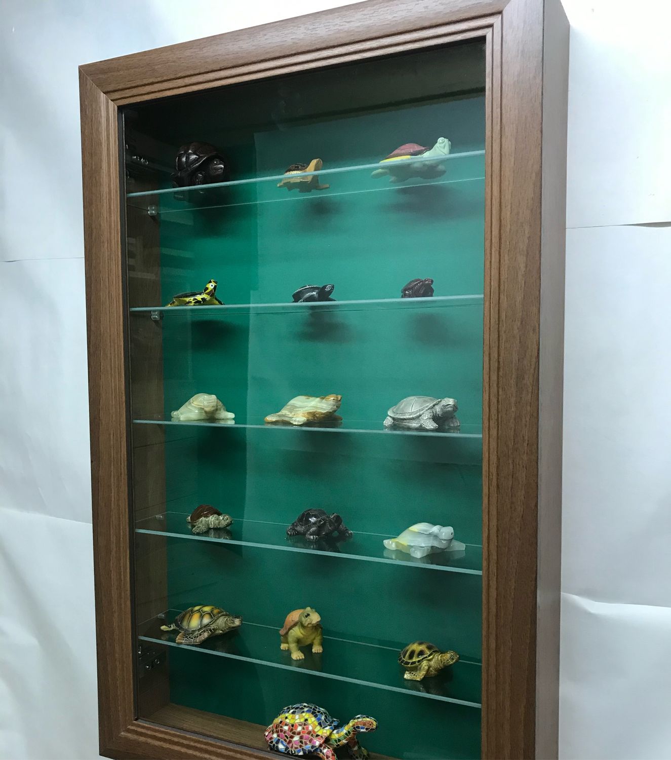 шкафчик для хранения коллекций