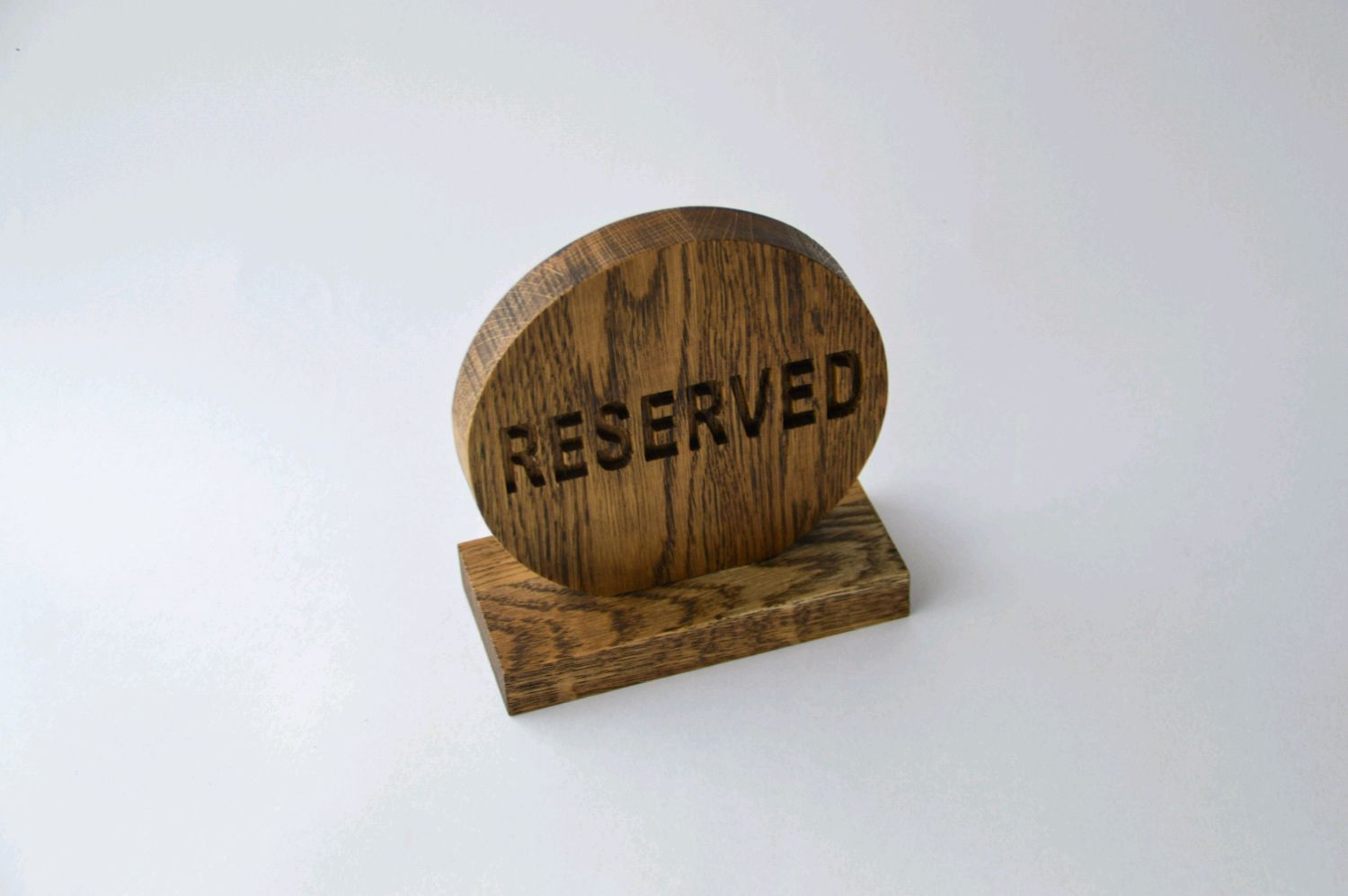 Табличка резерв деревянная