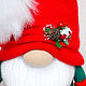 Новогодний гном в красном колпаке с рождественским венком. Новогодние сувениры. Cute Gnome. Ярмарка Мастеров.  Фото №5
