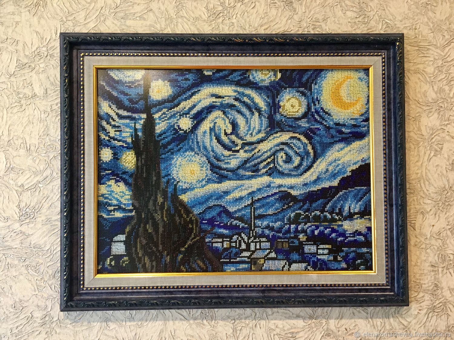 Картина Ван Гога Звездная ночь бисером