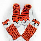 Аксессуары handmade. Livemaster - original item Knitted Tiger socks and mittens. Handmade.