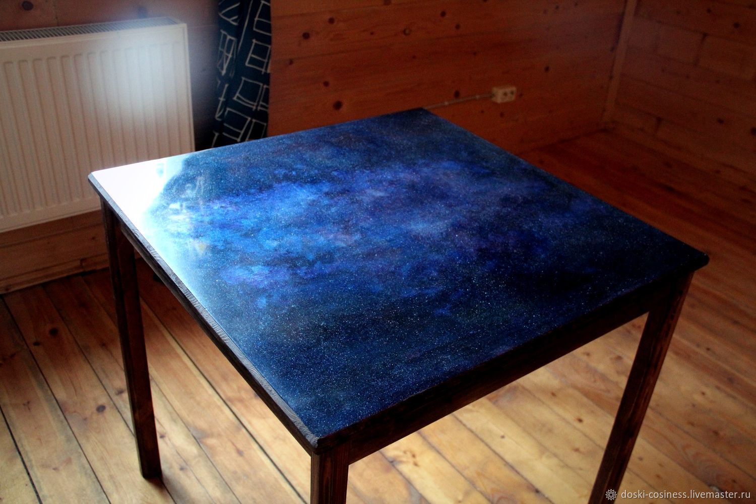 Кухонный стол космос