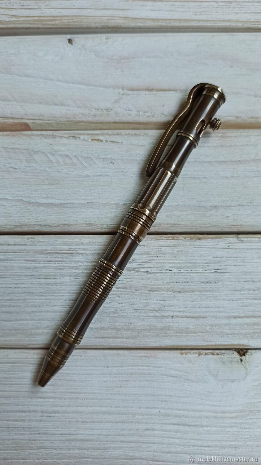 Шариковая ручка 