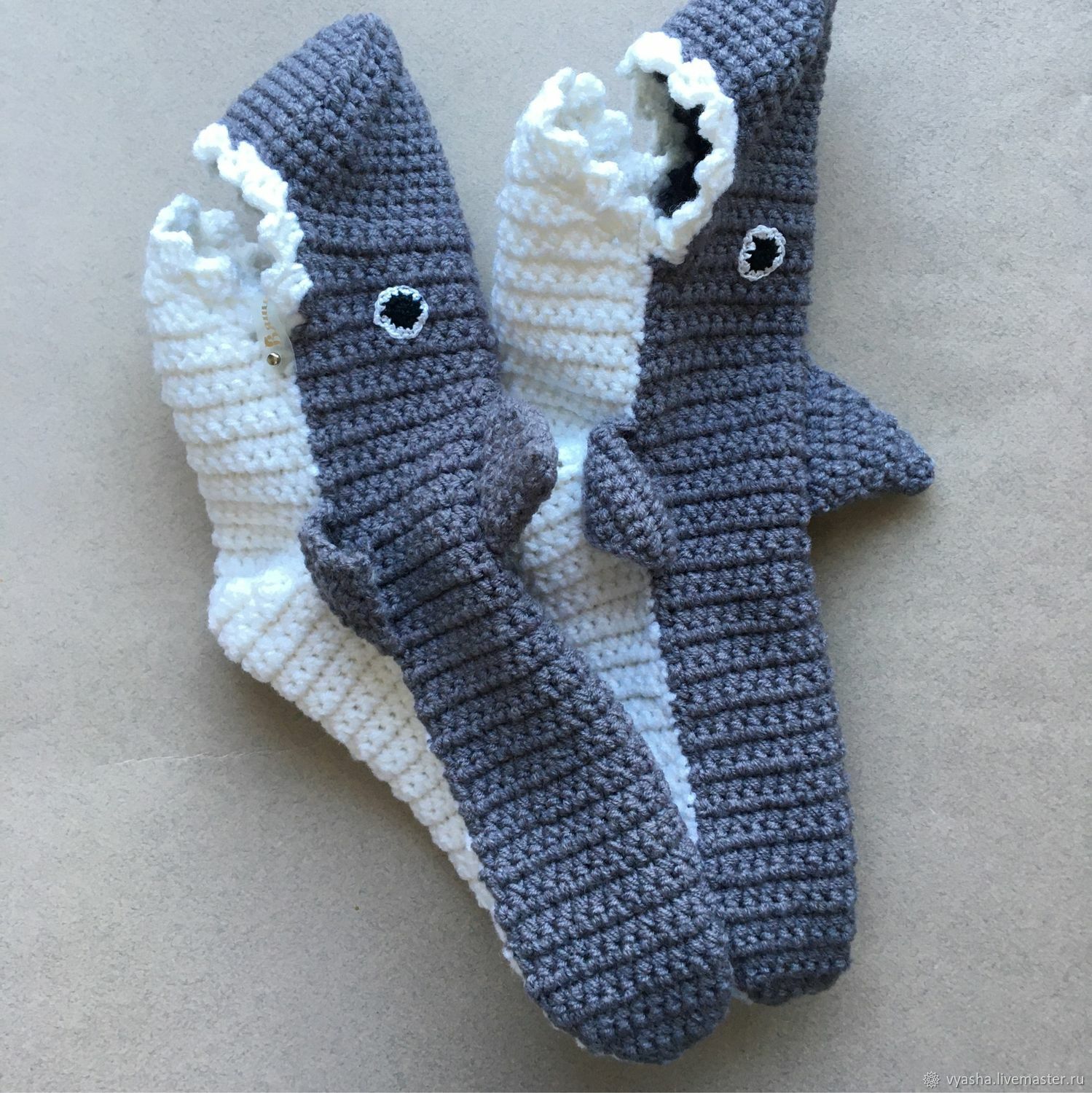 Носки акулы