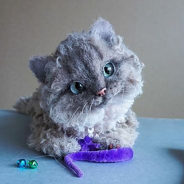 Куклы и игрушки ручной работы. Ярмарка Мастеров - ручная работа Серый котенок. Кудрявый кот селкирк рекс.. Handmade.