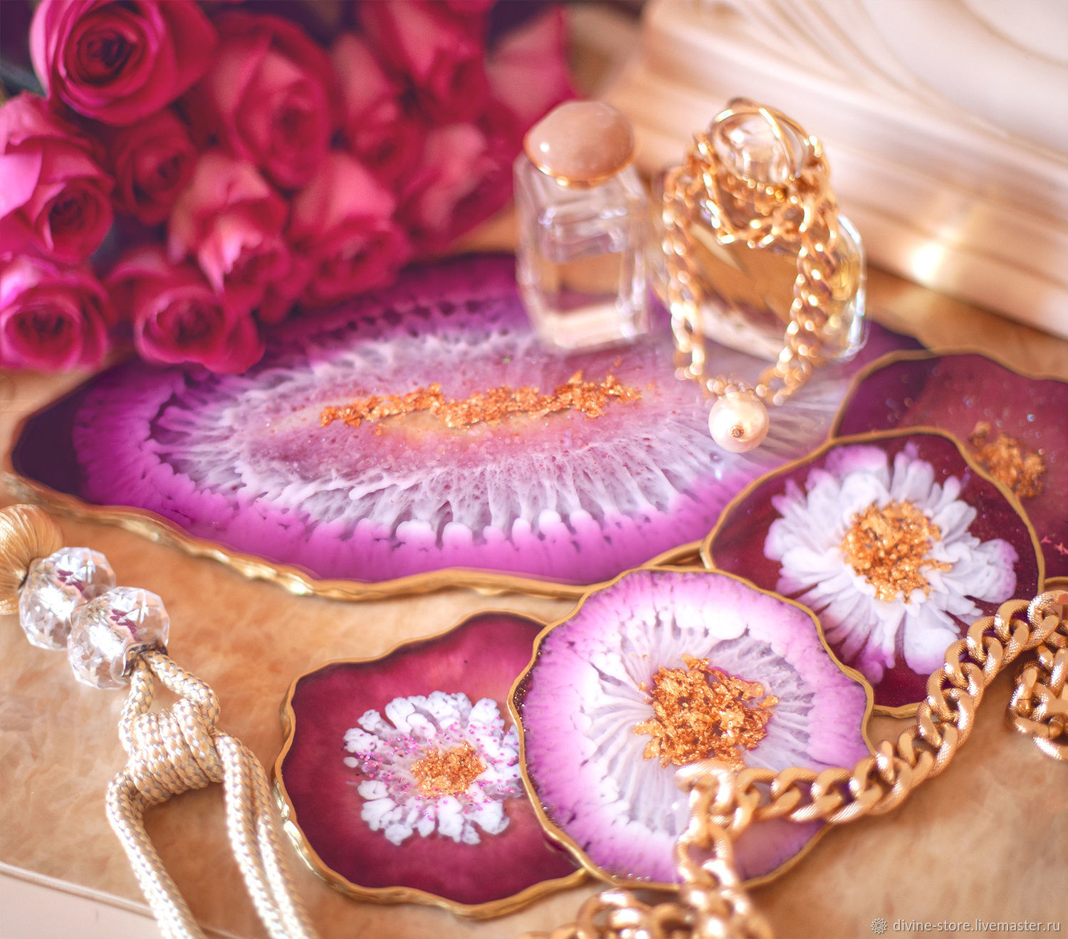 Подставки блюдо и подстаканники розовые из эпоксидной смолы в интернет ...