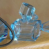 Винтаж: !Антикварная ваза-амфора Голубое нежно-матовое стекло Рельеф Эмаль