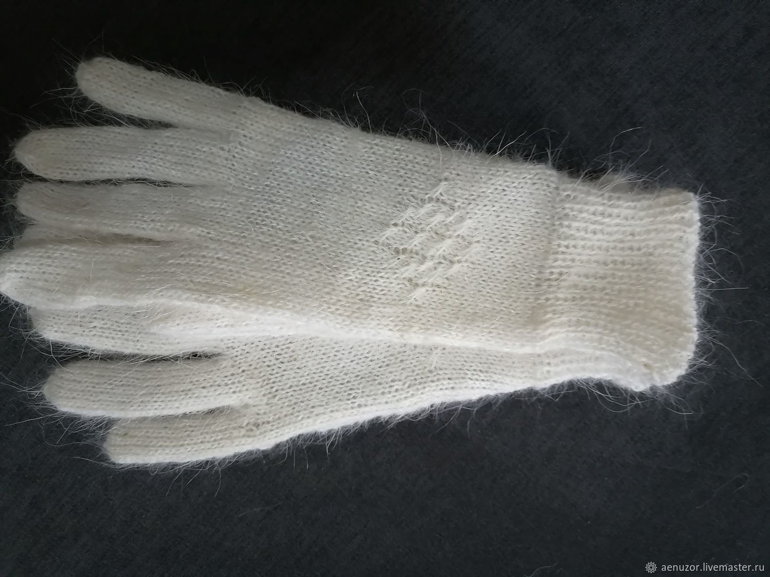 перчатки из пуха норки. перчатки зимние серые. ажурные перчатки из пуха норки спицами схема. митенки 2022. рукавички из пуха норки.