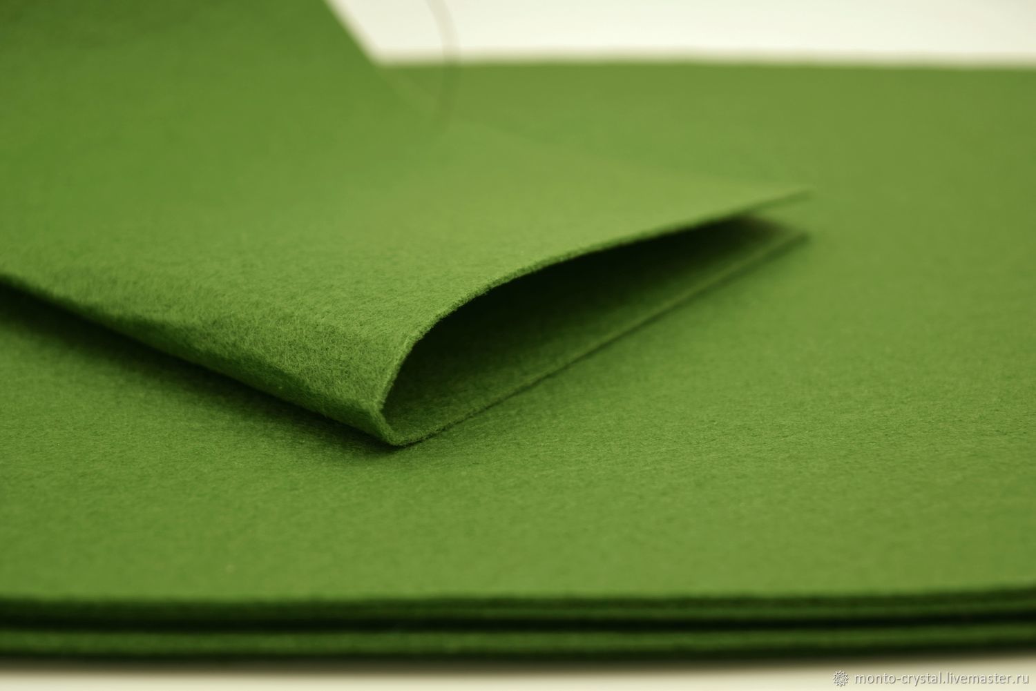 Корейский фетр. Зеленый фетр текстура. Плотная ткань похожая на фетр. Фетр корейский мягкий сочная зелень.
