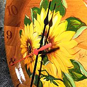 Для дома и интерьера handmade. Livemaster - original item Cedar clock Sunflowers. Handmade.
