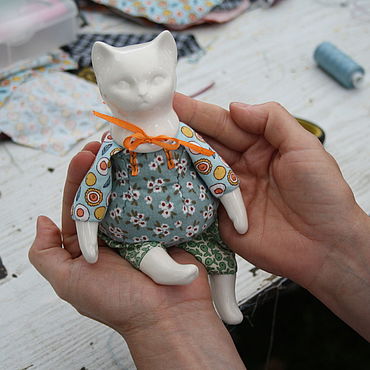 Видео мастер-класс: учимся шить тело куклы с пришивной головой
