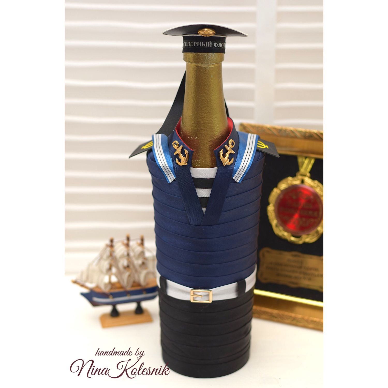Подарок ко дню ВМФ: поздравляем храбрых моряков - Кому подарок?