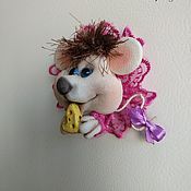 Сувениры и подарки handmade. Livemaster - original item Doll made of nylon refrigerator magnet Kryska Zhadina Malaya. Handmade.