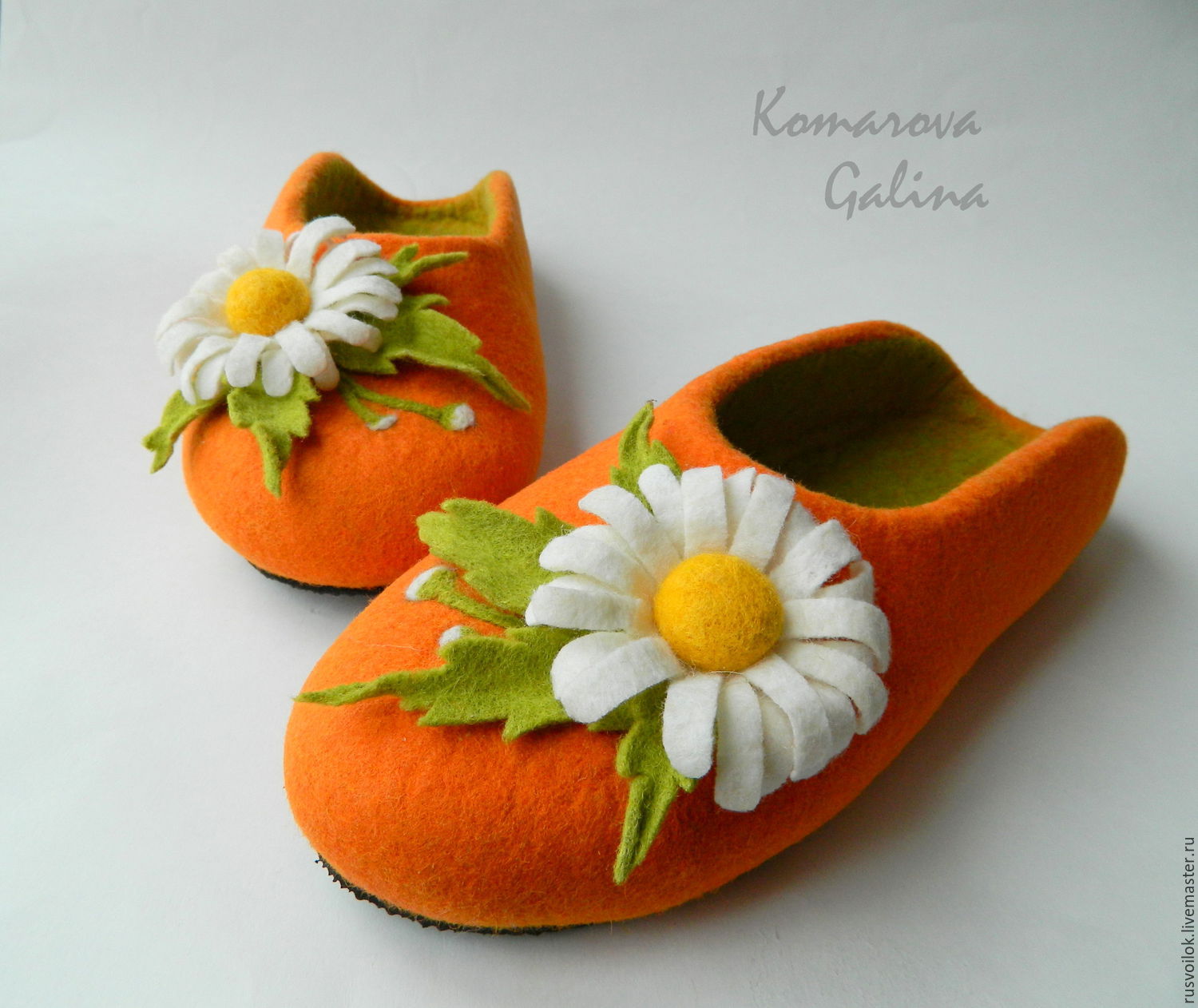 daisy slippers