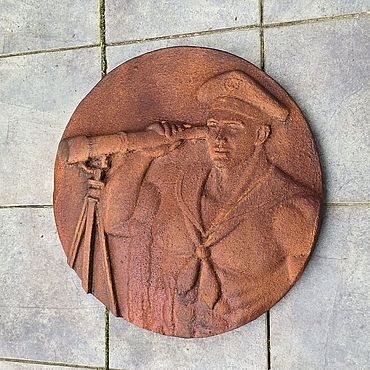 Картины и панно ручной работы. Ярмарка Мастеров - ручная работа Морской декор на стену Д 55см лофт панно - барельеф Брутальный Моряк. Handmade.