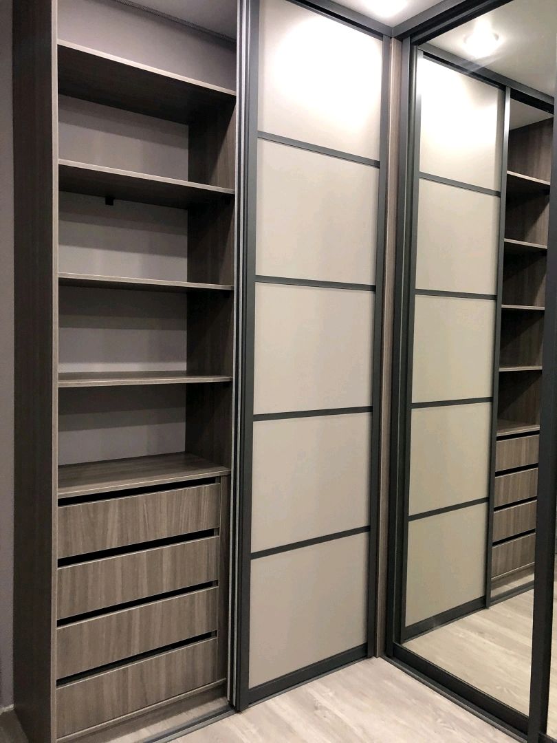 Шкаф в прихожую на заказ в интернет-магазине Ярмарка Мастеров по цене ...