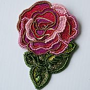 Brooch red gold lilac heart embroidered love