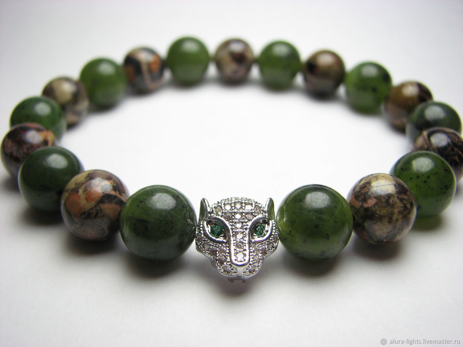 Bracelet with jade and Jasper
