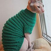 Fleece jacket for a cat/cat