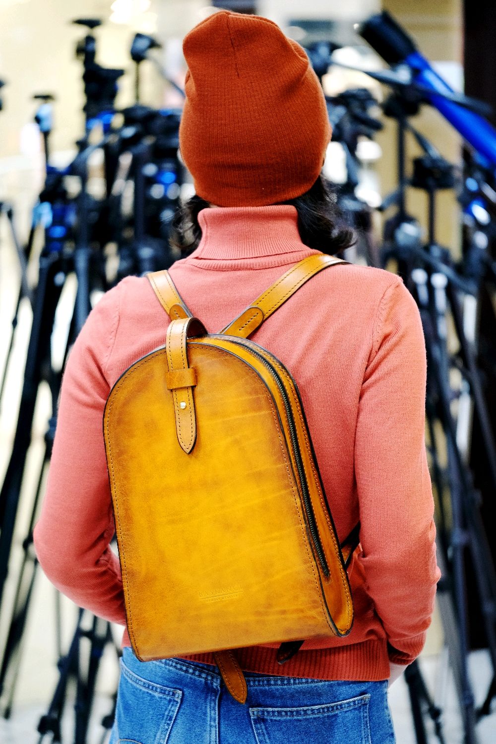 Стильный женский рюкзак
