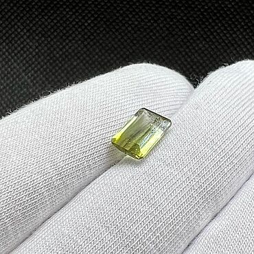 Зеленый полихромный Турмалин огранка 1,7 ct. . Материалы для творчества ручной работы - Ярмарка Мастеров Материалы для творчества ручной работы. Ярмарка Мастеров - ручная работа Зеленый полихромный Турмалин огранка 1,7 ct. Handmade.
