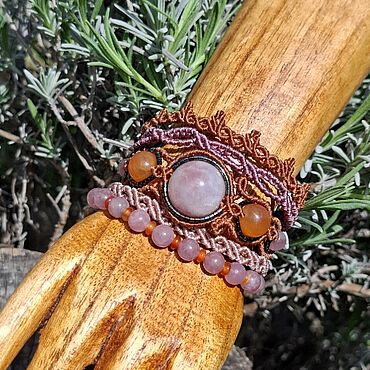 Украшения ручной работы. Ярмарка Мастеров - ручная работа Браслет с розовым кварцем и сердоликом. Handmade.