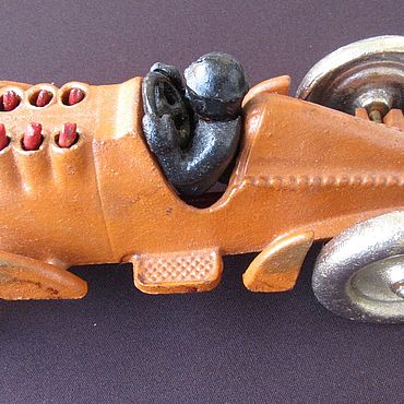 чугунная швейная станина веритас. станина швейной машинки зингер. чугунная машина. чугунные ноги. чугунная машина.