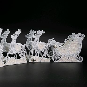 Куклы и игрушки ручной работы. Ярмарка Мастеров - ручная работа Олени с санями. Глиттер. Белые.. Handmade.