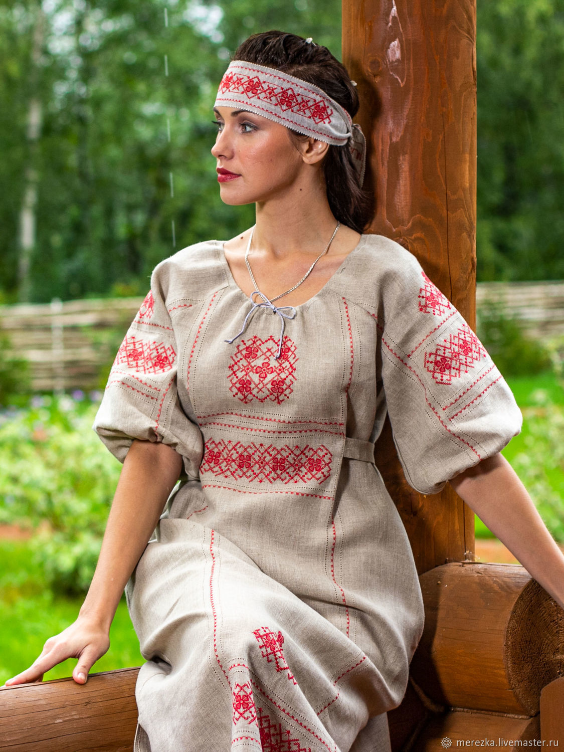 Современное народное платье. Русский стиль в одежде. Одежда в Славянском стиле. Русское народное платье. Наряд в русском стиле.