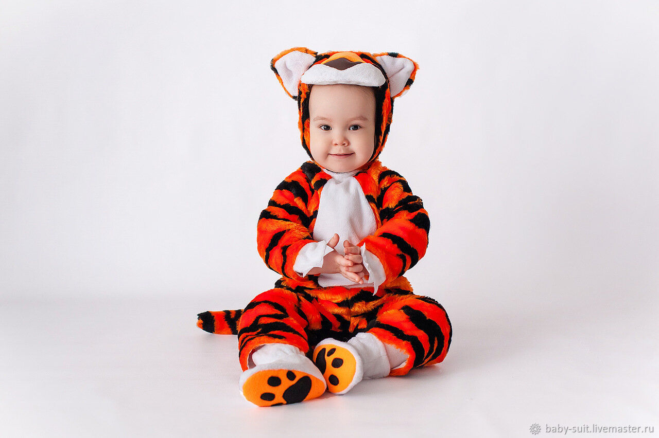 Новогодний костюм тигренка для мальчика в Омске.
