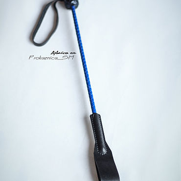 Қолмен жұмыс жасайтын порно видео