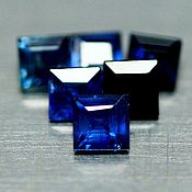 Сапфир VS синий натуральный, триллион, 5,1х6,1мм, 0,96кт