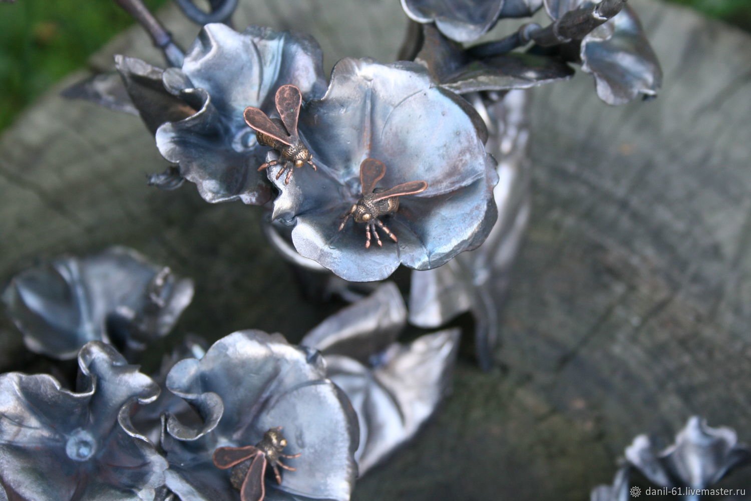 Скульптуры мотыльков кованые в интернет-магазине Ярмарка Мастеров по ...