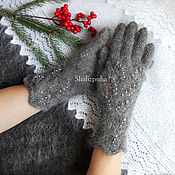 Mittens: downy white gloves, handmade, wedding, 194